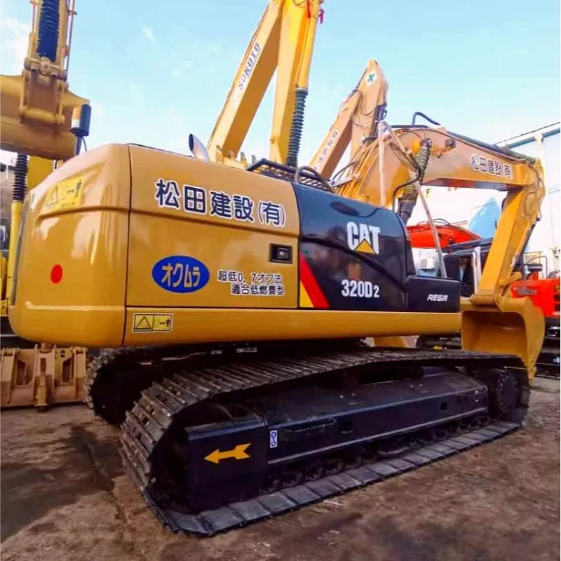 מחפר משומש של Cat 320d
